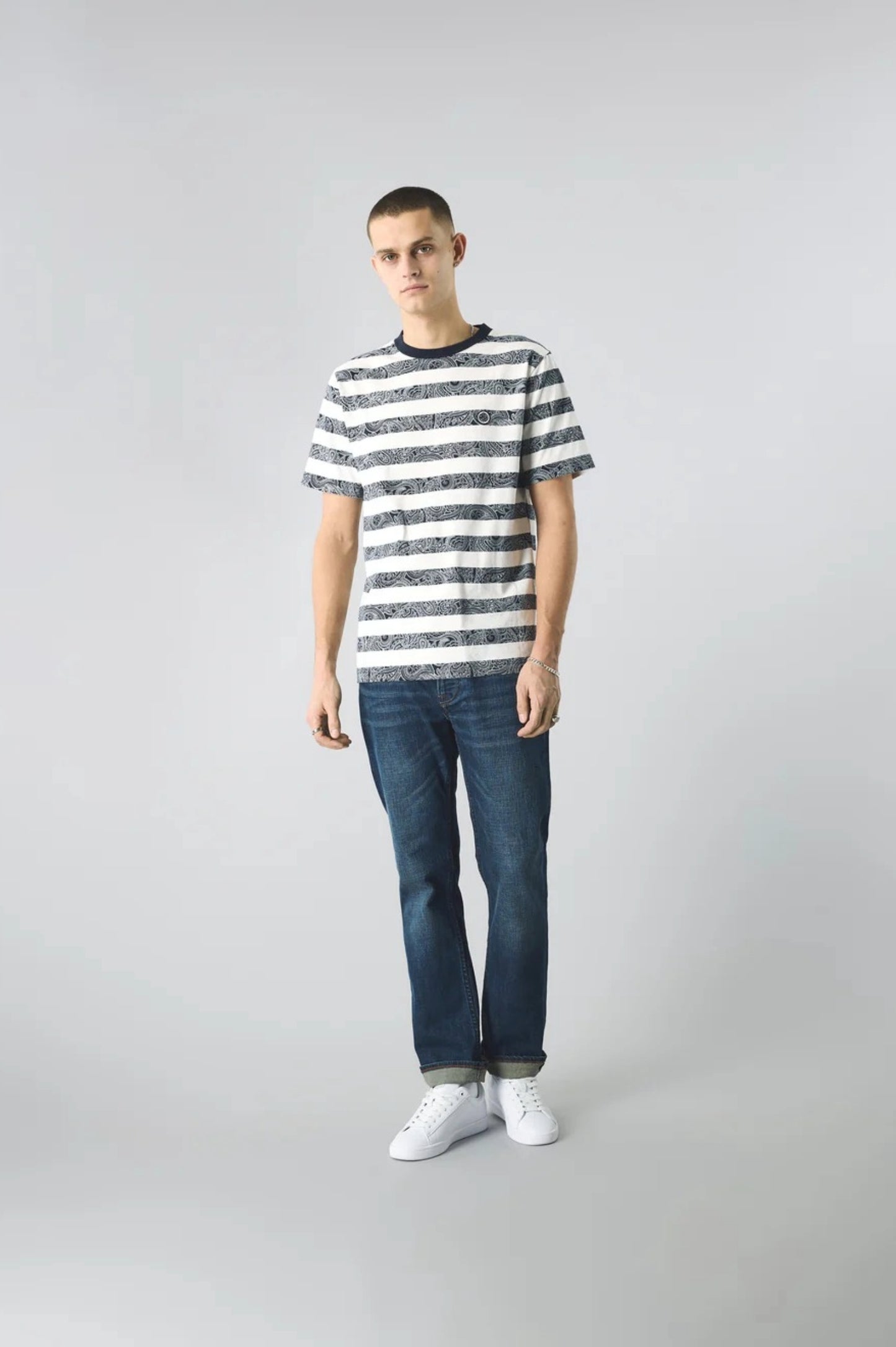 Mens Pretty Green Eclipse Paisley Stripe T-shirt (Navy)