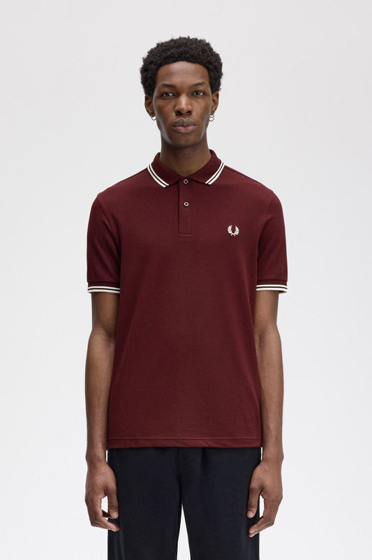 The Fred Perry Shirt M3600 (Oxblood)