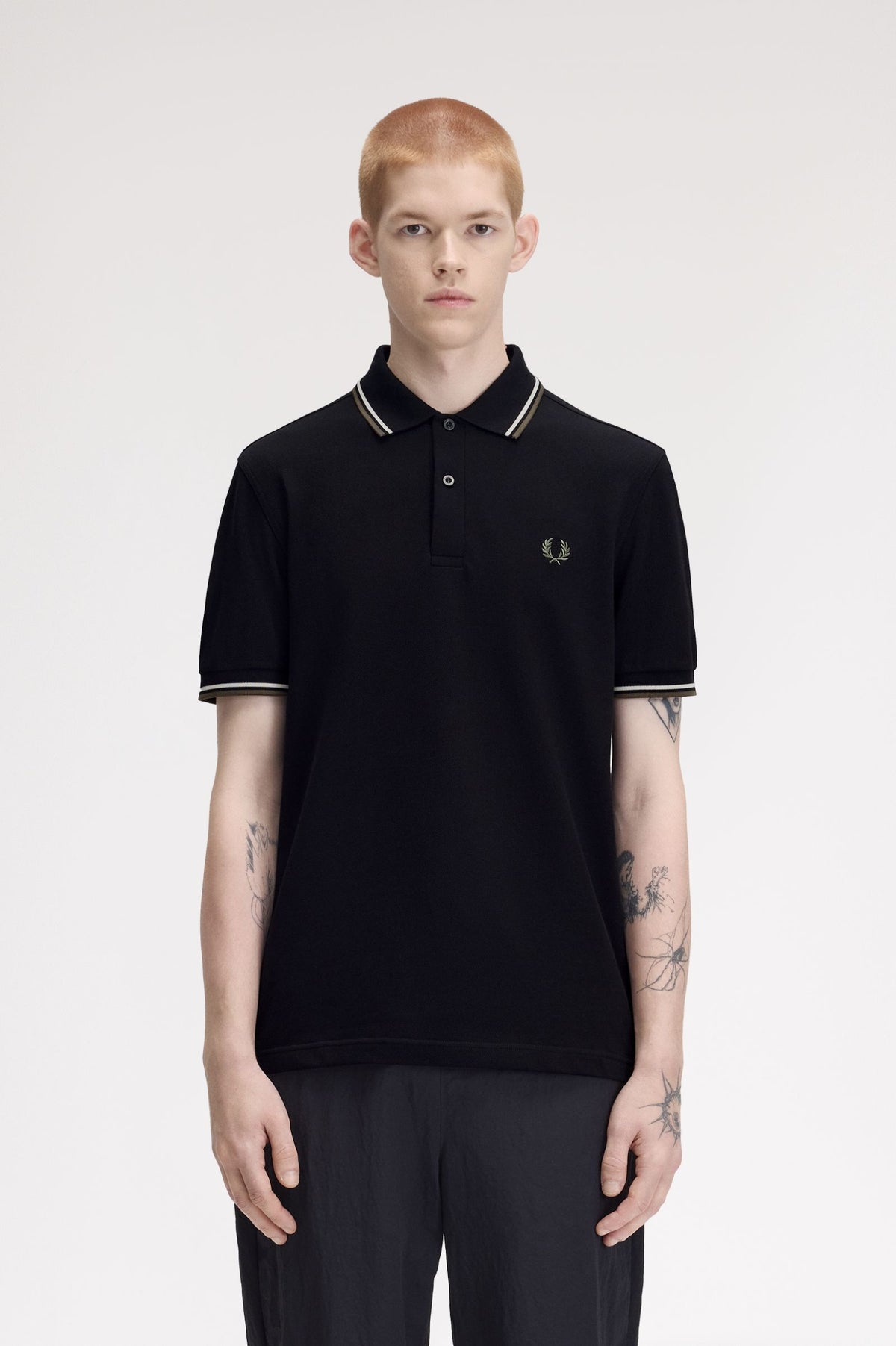 Fred Perry M3600 Polo shirt blk/ecru/rlwgren