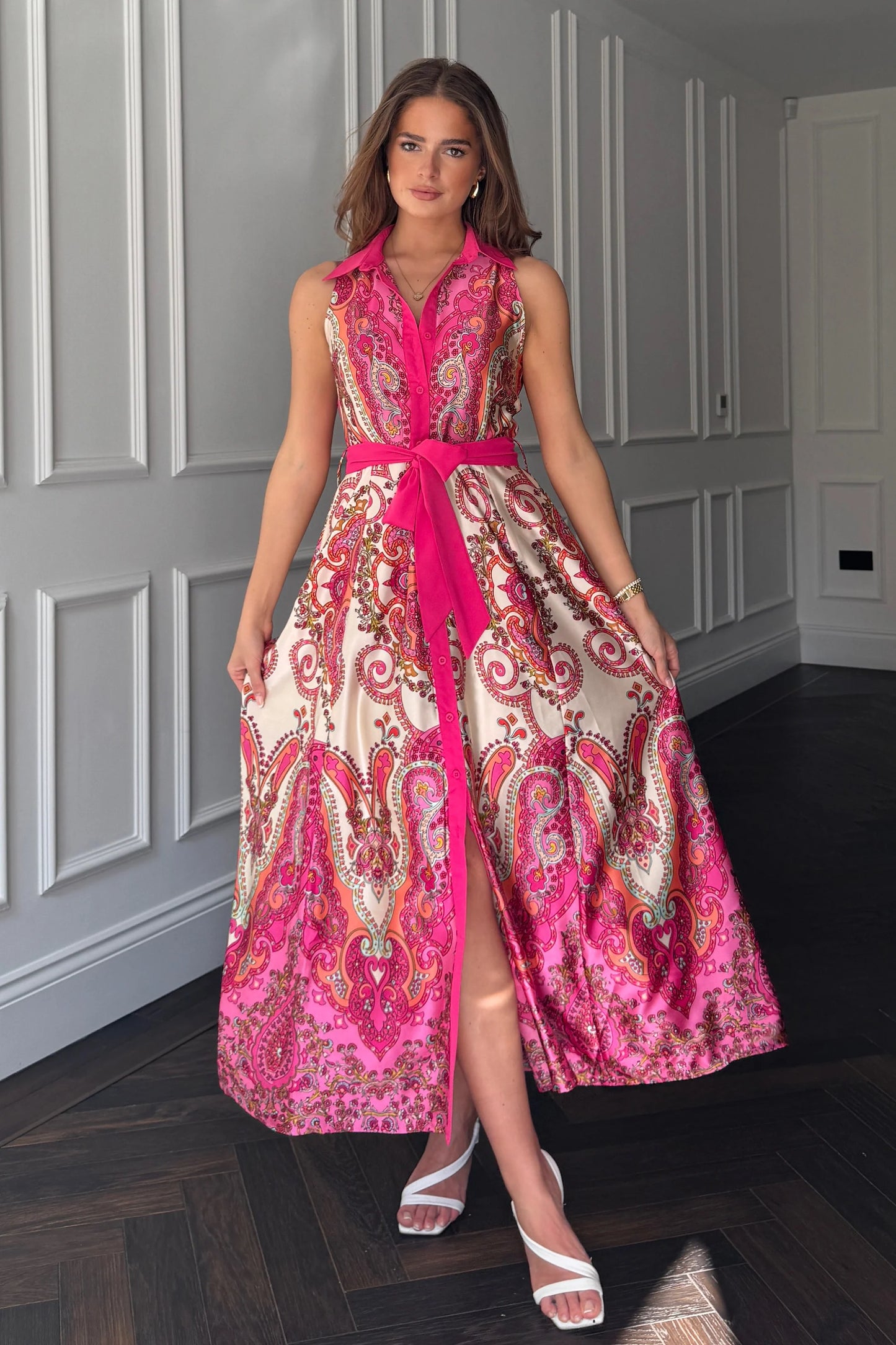Girl in Mind Rhia Sleeveless Paisley Border Print Shirt Maxi Dress